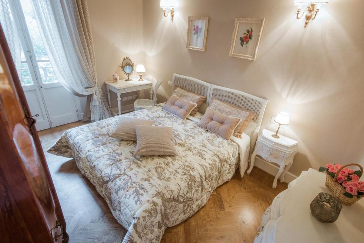 Leopoldo Luxurious Near The Center *