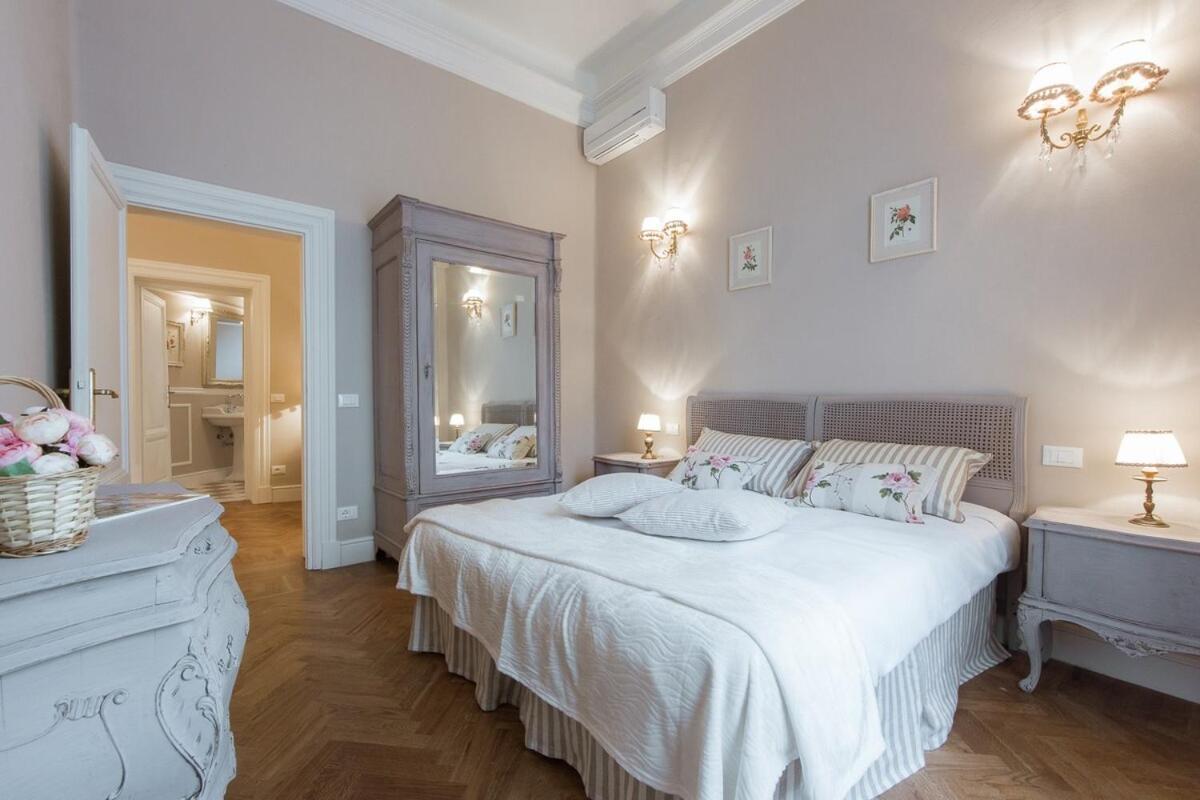 Leopoldo Luxurious Near The Center Appartement