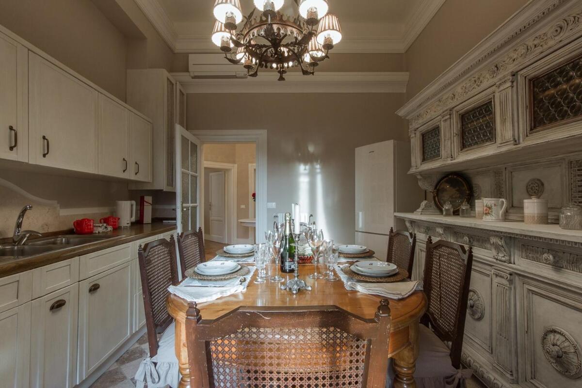 Leopoldo Luxurious Near The Center Florence