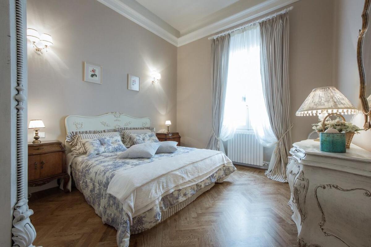 Leopoldo Luxurious Near The Center *