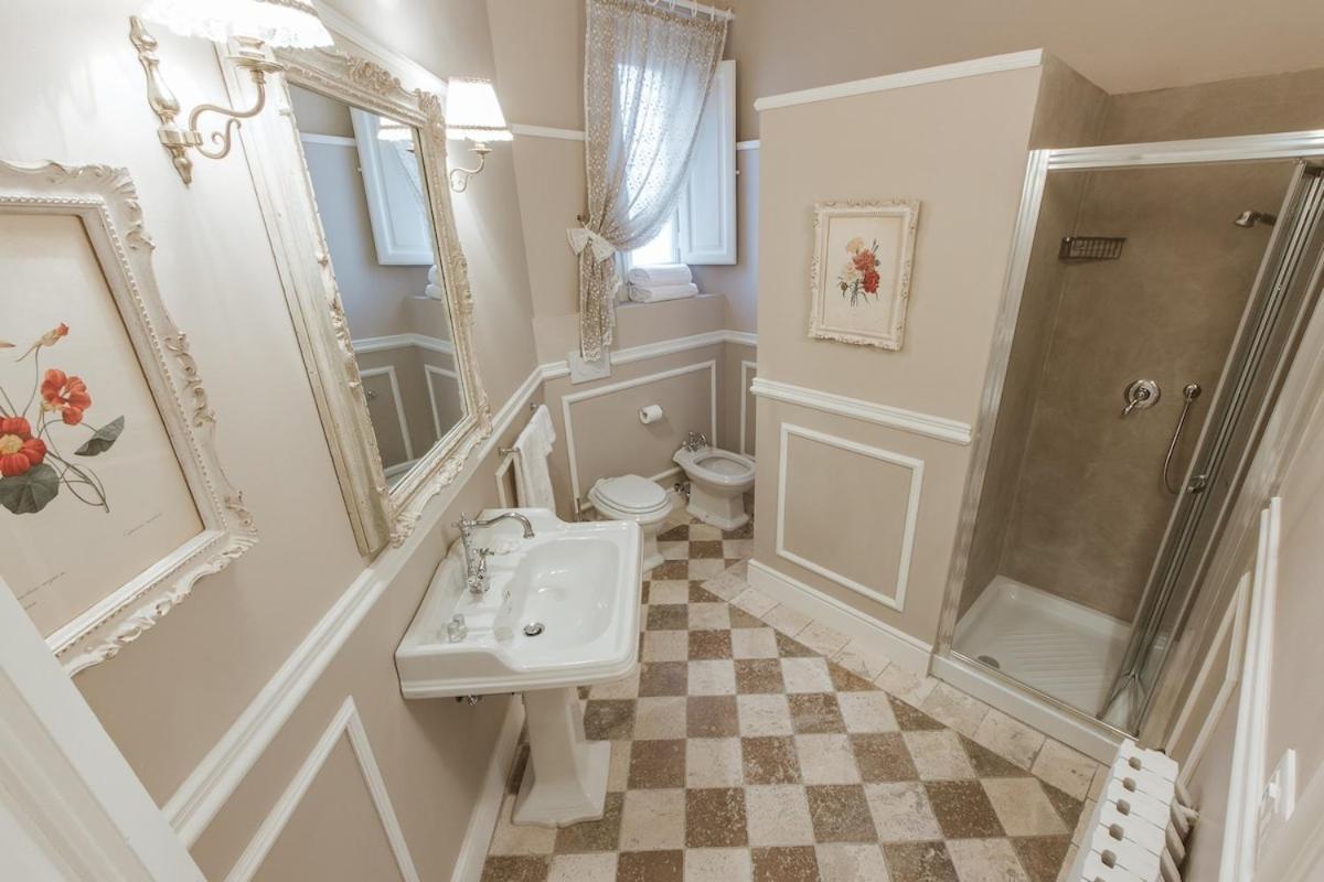 Leopoldo Luxurious Near The Center Florence
