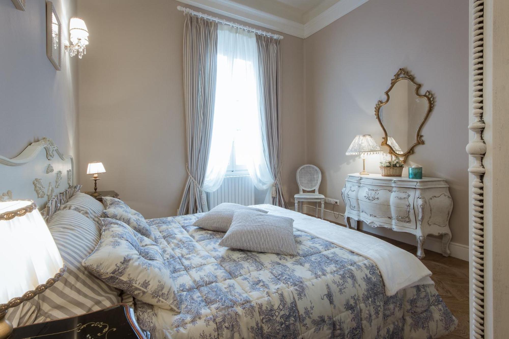 Appartement Leopoldo Luxurious Near The Center *